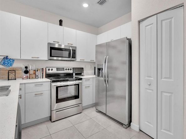 12929 NW 24th Ave, Miami FL 33167