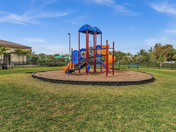 12929 NW 24th Ave, Miami FL 33167