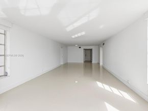 4280 Oaks Ter 102, Pompano Beach FL 33069