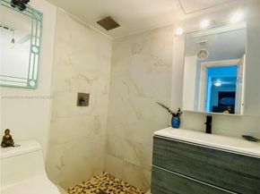 3140 S Ocean Dr PH7, Hallandale Beach FL 33009