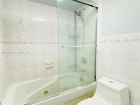 3140 S Ocean Dr PH7, Hallandale Beach FL 33009