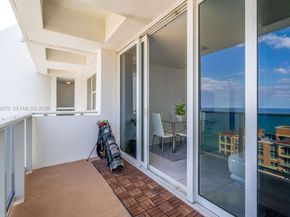 3140 S Ocean Dr PH7, Hallandale Beach FL 33009