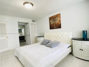 3140 S Ocean Dr PH7, Hallandale Beach FL 33009