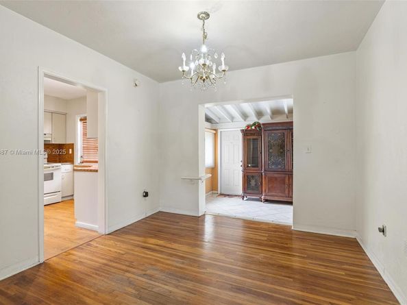 3241 SW 20th St, Miami FL 33145