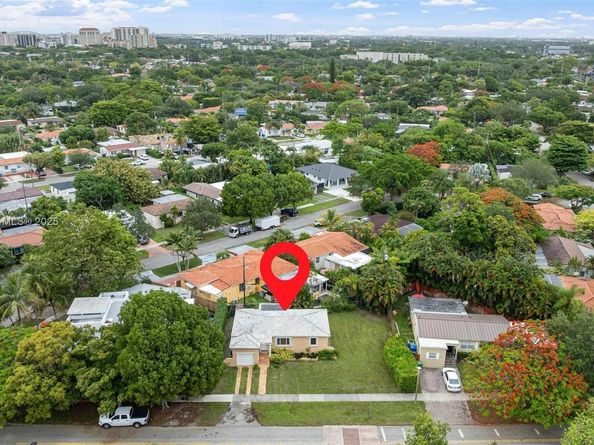 3241 SW 20th St, Miami FL 33145