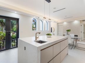1108 Harrison St, Hollywood FL 33019