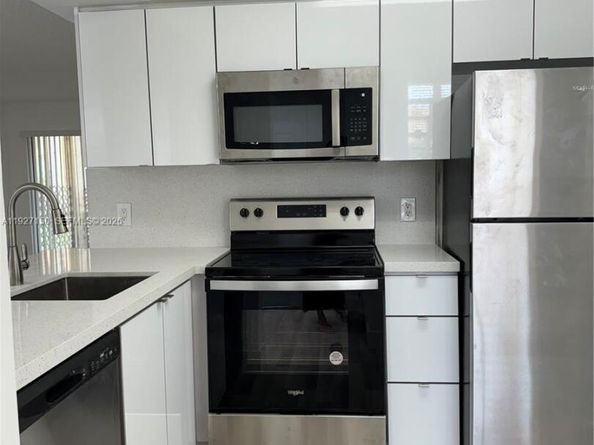 Undisclosed Address #A11927150, Coral Springs FL 33071