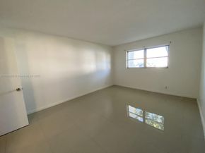 6505 Winfield Blvd B19, Margate FL 33063