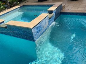 1155 S Biscayne Point Rd, Miami Beach FL 33141