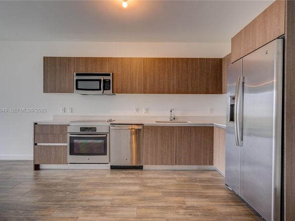 1600 SW 1st Ave 603, Miami FL 33129