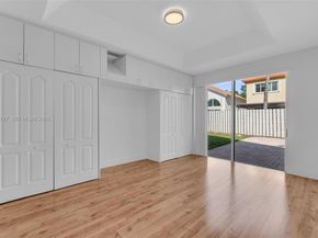 10997 NW 58th Ter, Doral FL 33178