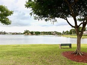 10997 NW 58th Ter, Doral FL 33178