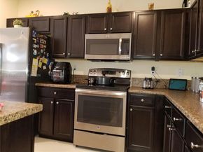 2730 NE 1st St, Homestead FL 33033