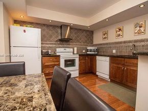 600 Three Islands Blvd 622, Hallandale Beach FL 33009