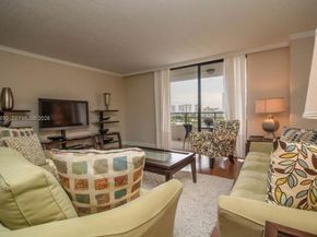 600 Three Islands Blvd 622, Hallandale Beach FL 33009