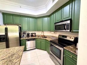 3001 NE 185th St 225, Aventura FL 33180