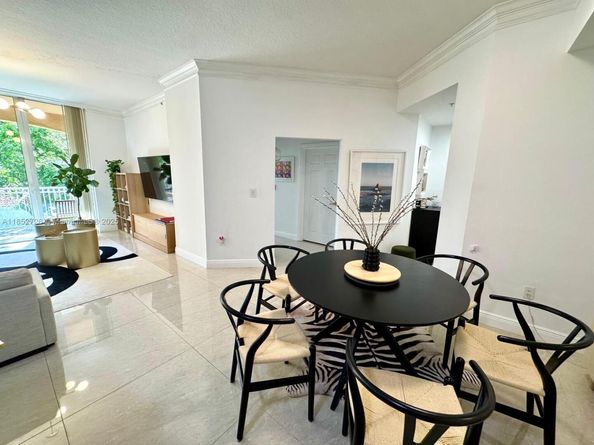 3001 NE 185th St 225, Aventura FL 33180