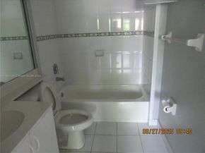 2475 NW 16th St Rd 205, Miami FL 33125