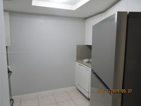 2475 NW 16th St Rd 205, Miami FL 33125