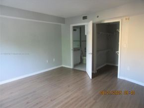 2475 NW 16th St Rd 205, Miami FL 33125