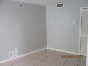 2475 NW 16th St Rd 205, Miami FL 33125