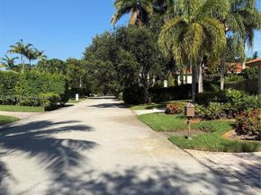 8100 SW 179th St, Palmetto Bay FL 33157