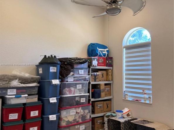 8100 SW 179th St, Palmetto Bay FL 33157
