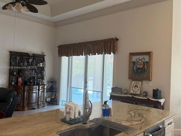 8100 SW 179th St, Palmetto Bay FL 33157