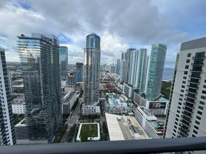 601 NE 1 Ave 3802, Miami FL 33132