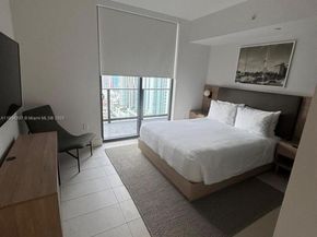 601 NE 1 Ave 3802, Miami FL 33132