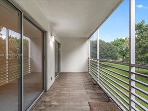 2303 Lucaya Ln E2, Coconut Creek FL 33066