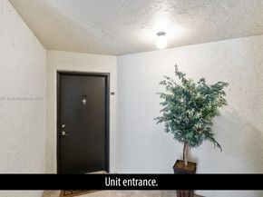 825 Egret Cir 110, Delray Beach FL 33444