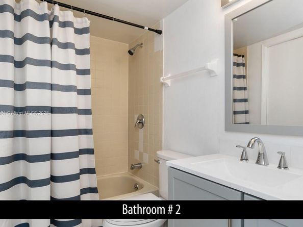 825 Egret Cir 110, Delray Beach FL 33444