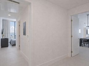 159 NE 6th St 5115, Miami FL 33132