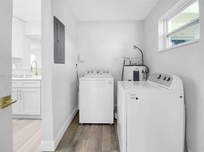 931 NW 38th Ave, Lauderhill FL 33311