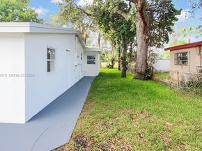 931 NW 38th Ave, Lauderhill FL 33311