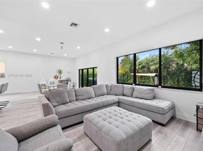 918 NE 36th Ave, Homestead FL 33033