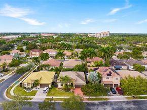 918 NE 36th Ave, Homestead FL 33033