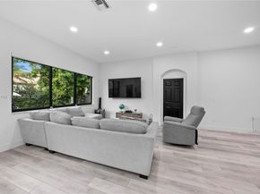 918 NE 36th Ave, Homestead FL 33033