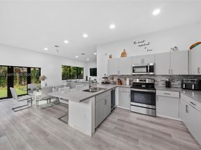 918 NE 36th Ave, Homestead FL 33033