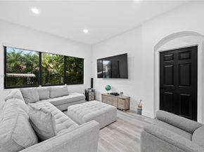 918 NE 36th Ave, Homestead FL 33033