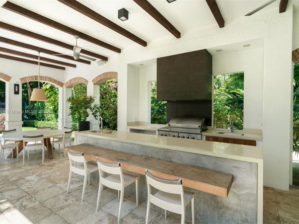 2820 Brickell Ave, Miami FL 33129