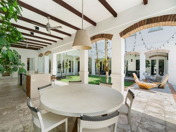 2820 Brickell Ave, Miami FL 33129