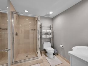 1850 S Ocean Dr 1507, Hallandale Beach FL 33009