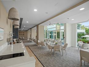 Undisclosed Address #A11616426, Fort Lauderdale FL 33304