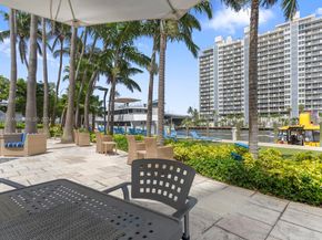 Undisclosed Address #A11616426, Fort Lauderdale FL 33304