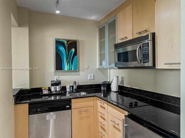 Undisclosed Address #A11616426, Fort Lauderdale FL 33304