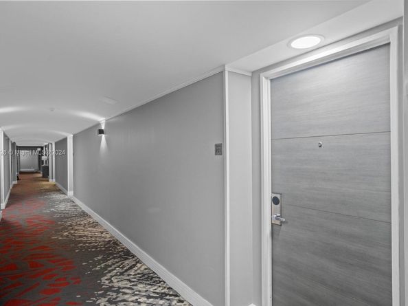 Undisclosed Address #A11616426, Fort Lauderdale FL 33304