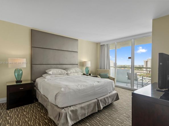 Undisclosed Address #A11616426, Fort Lauderdale FL 33304