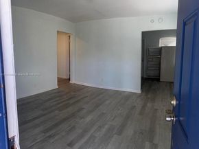 817 Grant St, West Palm Beach FL 33407